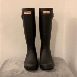 Hunter Rain Boots in Black Matte